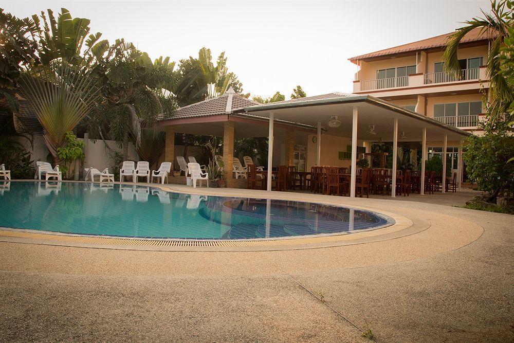 Jungle Resort Jomtien Beach Exterior foto