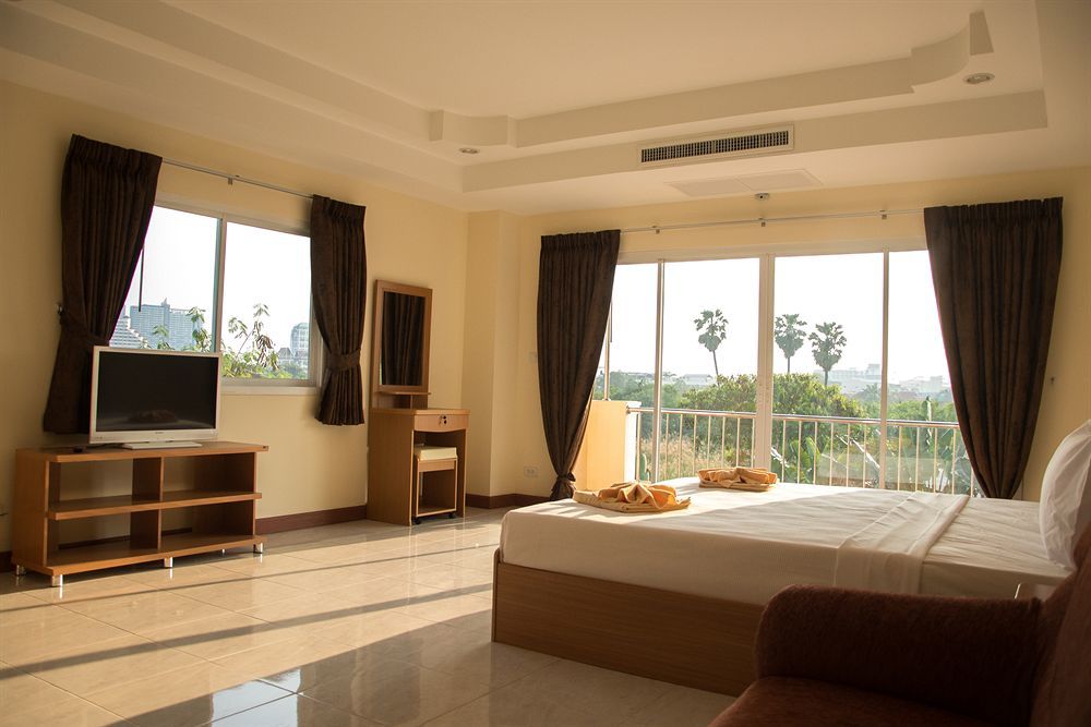 Jungle Resort Jomtien Beach Exterior foto