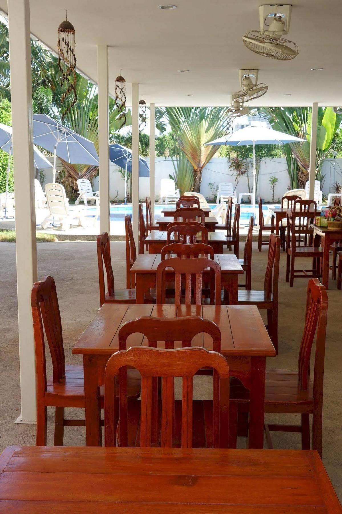 Jungle Resort Jomtien Beach Exterior foto