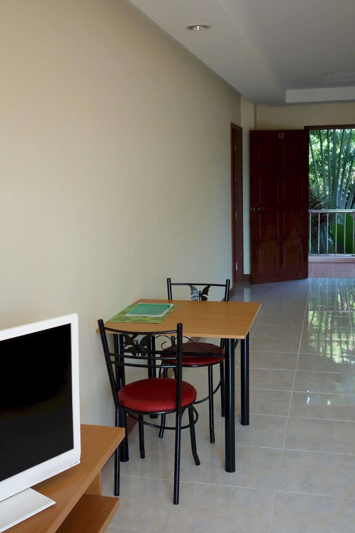Jungle Resort Jomtien Beach Exterior foto