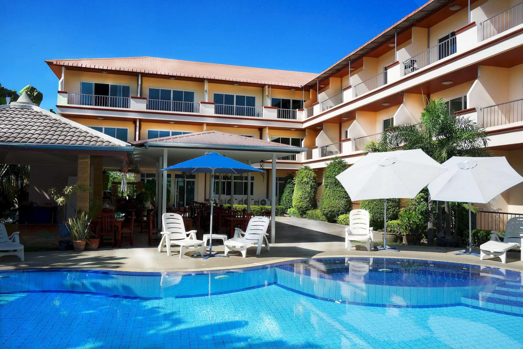 Jungle Resort Jomtien Beach Exterior foto