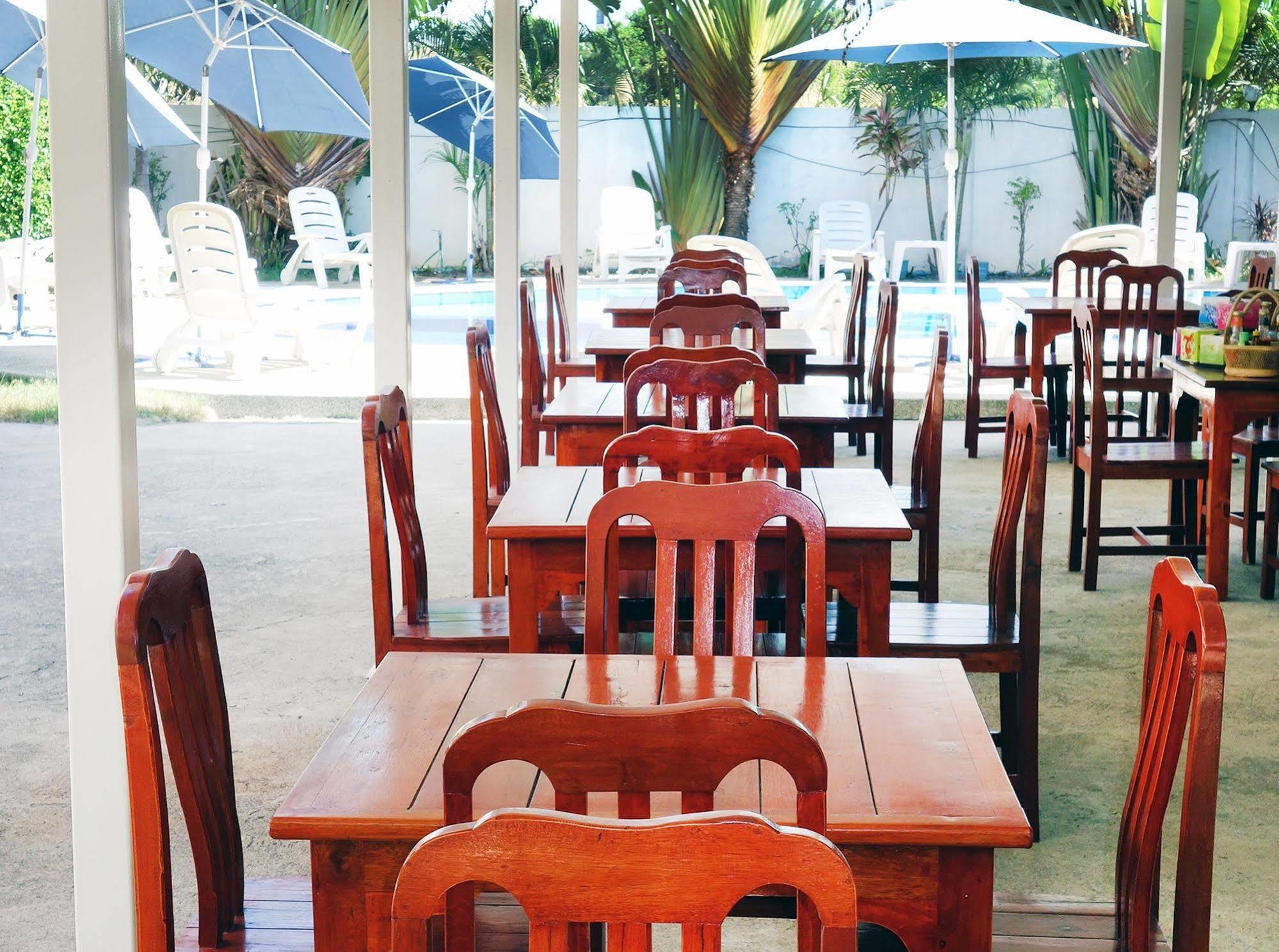 Jungle Resort Jomtien Beach Exterior foto